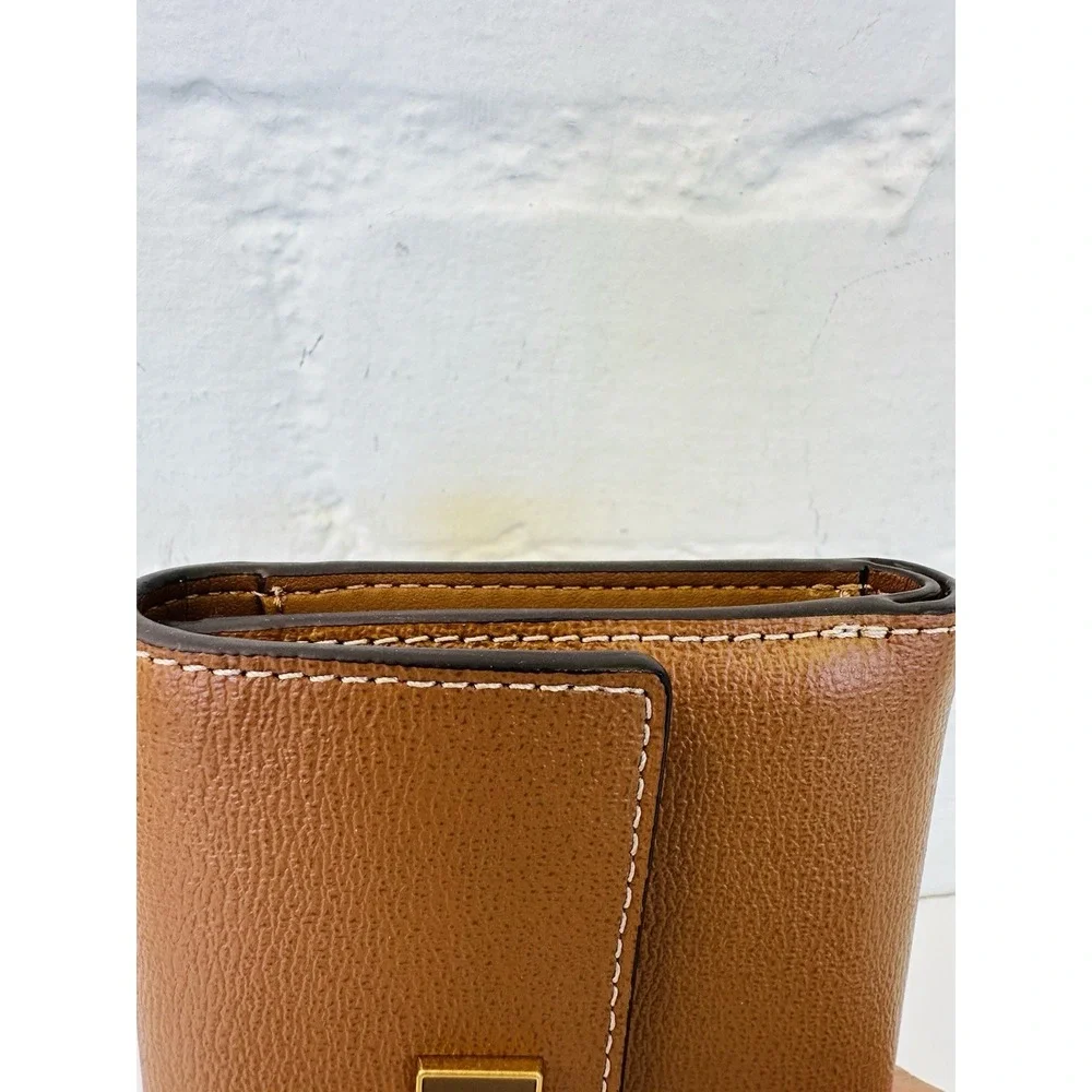 NWT‎ Kate Spade Bifold Flap Wallet All Spice Cake Snap Closure Zip Coin Pouch
